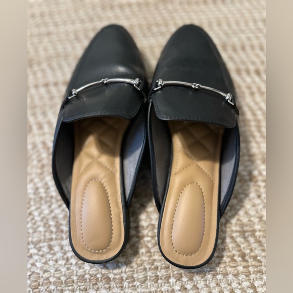 Mules - Picture 2 of 8